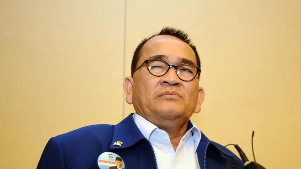 Top 3: Ruhut 'Poltak' Dipecat SBY
