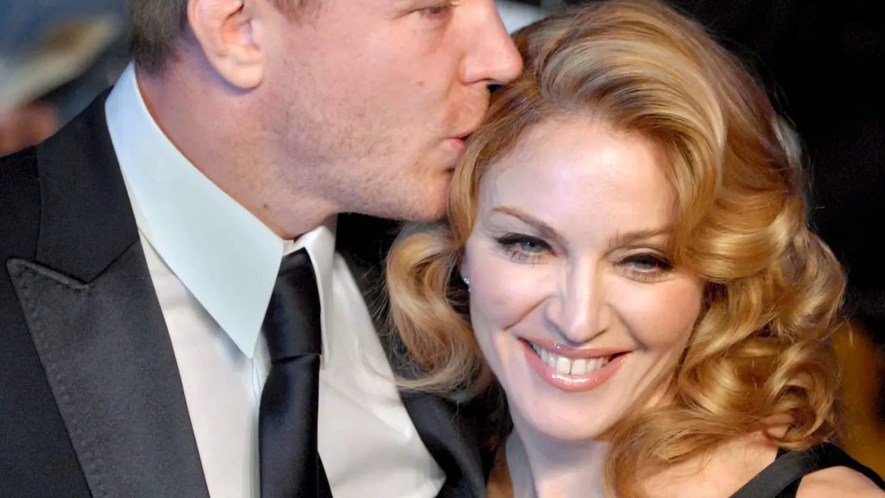 [Bintang] Madonna dan Guy Ritchie