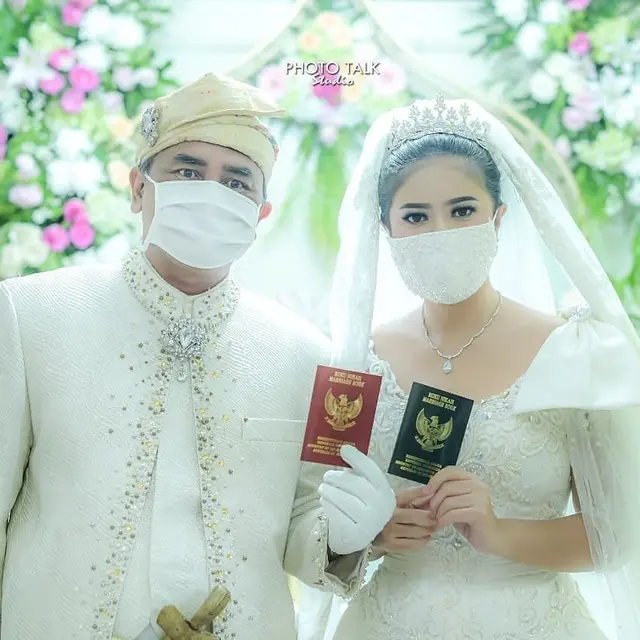 Dipersunting Pilot, Ini 6 Momen Pernikahan Qory Sandioriva Mantan Ramon Y. Tungka