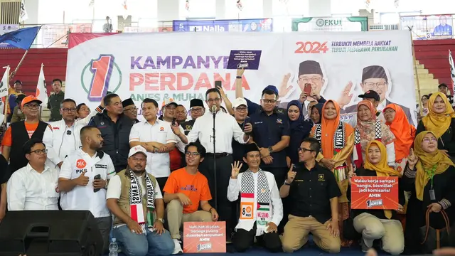 Kampanye Perdana Calon Presiden (Capres) Nomor Urut 1 Anies Baswedan di Gor Ciracas, Jakarta Timur, Selasa (28/11/2023).