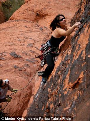 Selain hacker, Tabriz juga suka climbing | copyright www.flickr.com