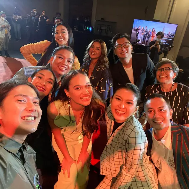 6 Momen Pemain Film Ali dan Ratu Ratu Queens di Konferensi Pers, Unjuk Kedekatan