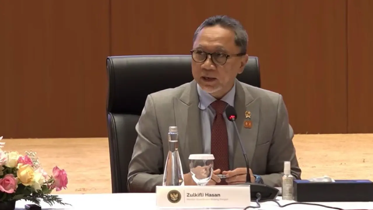 Menteri Koordinator Pangan Zulkifli Hasan dalam Konferensi Pers RAPBN dan Nota Keuangan 2026