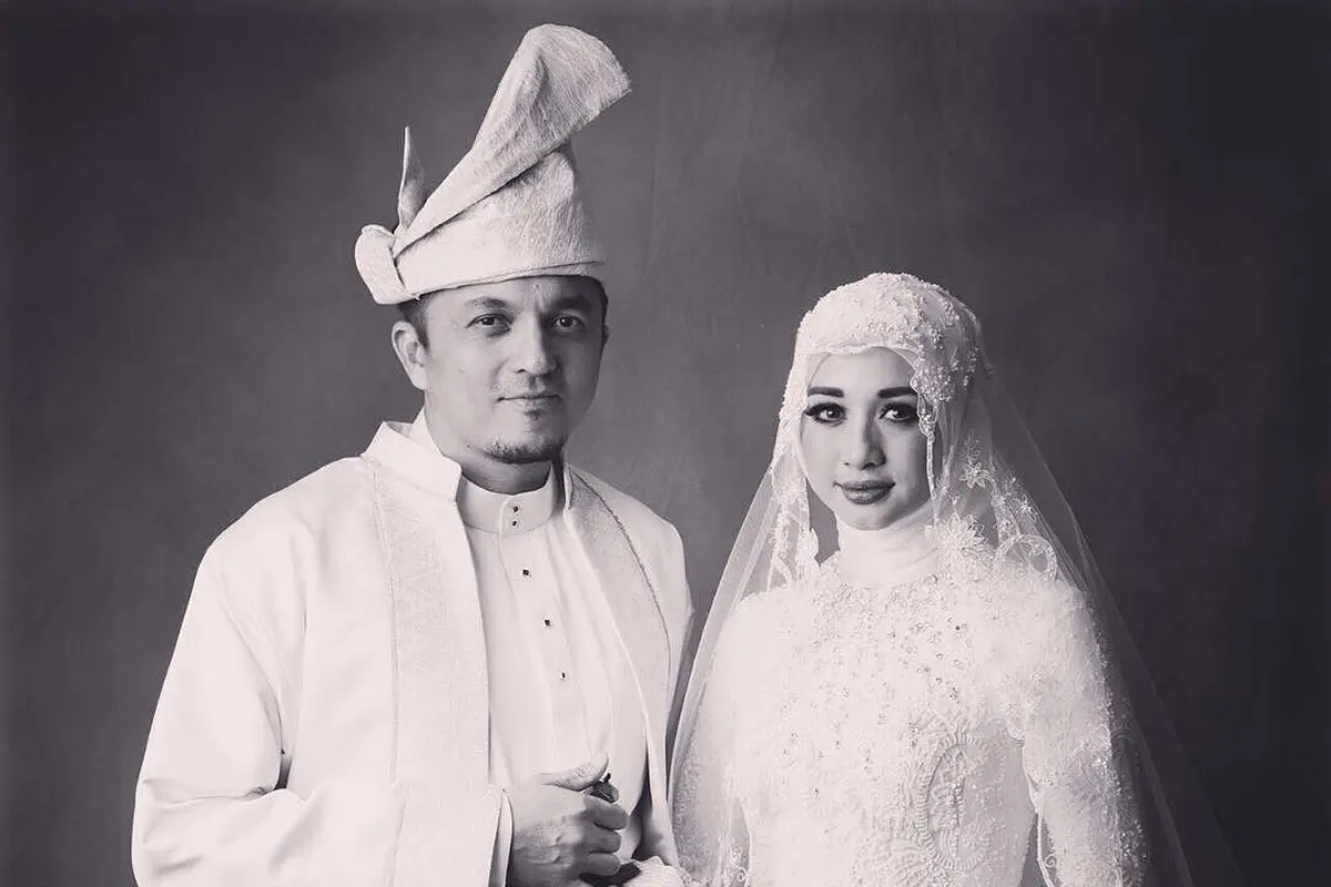 [Bintang] Engku Emran dan Laudya Cynthia Bella 