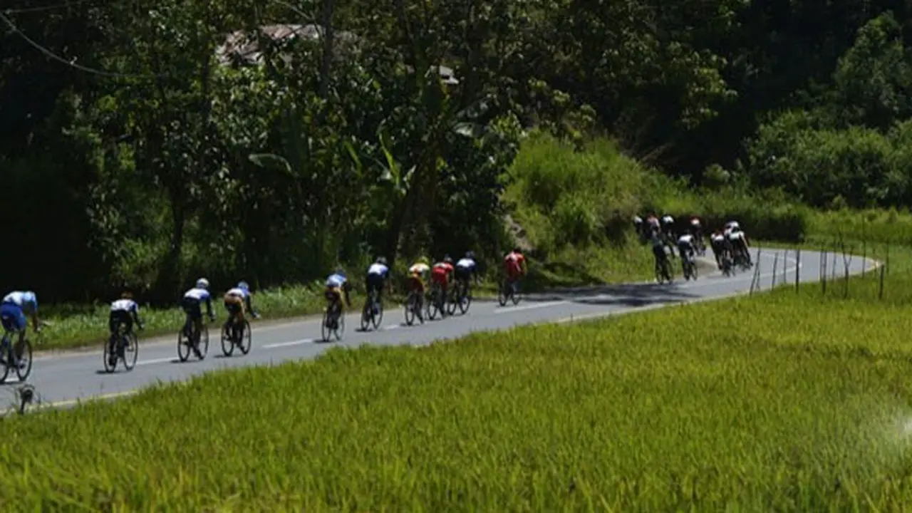balap-sepeda-130905b.jpg