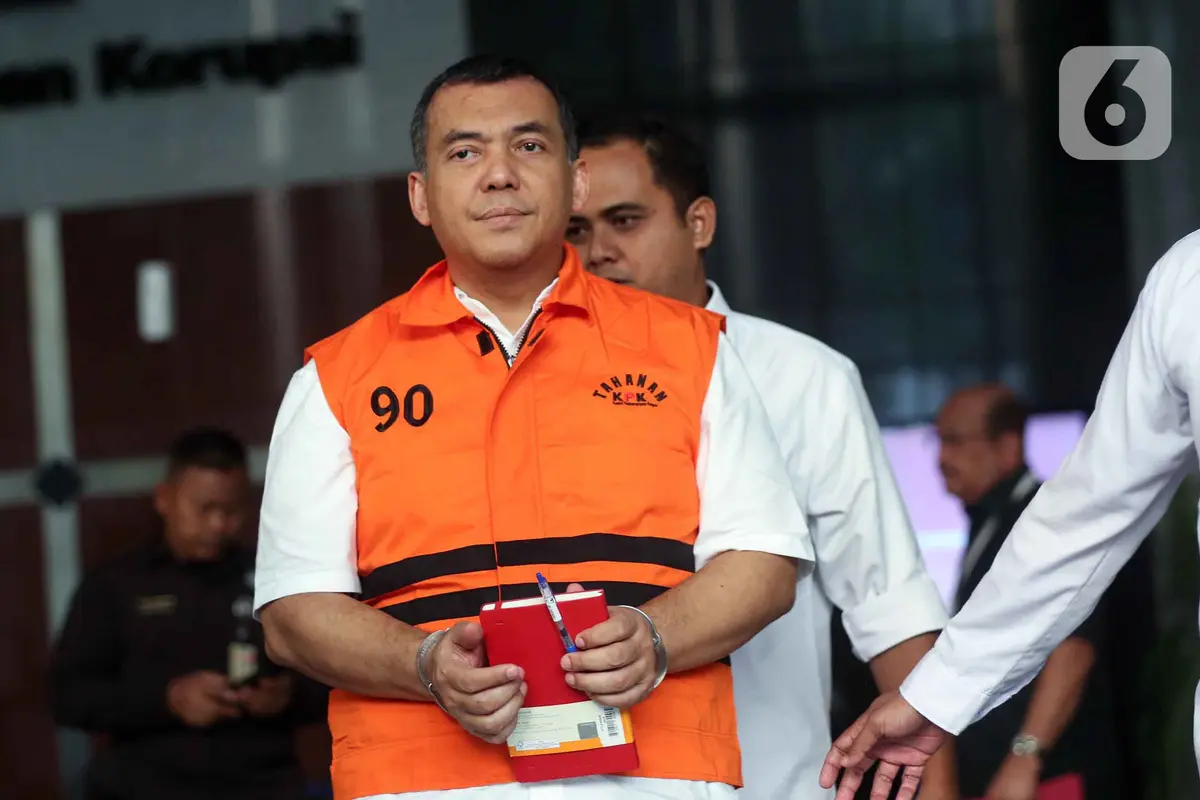 Pemeriksaan Perdana Silmy Karim Usai Ditahan KPK