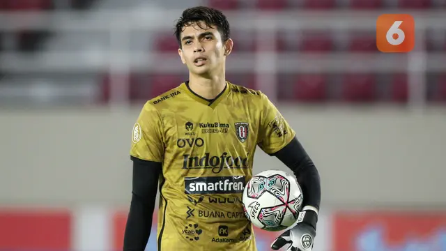Foto: Inilah Deretan 4 Kiper Terbaik usai Berakhirnya BRI Liga 1 Musim 2021 / 2022