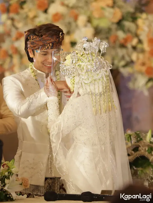 Lesti dan Rizky Billar Akad Nikah (Bayu Herdianto/© KapanLagi.com)