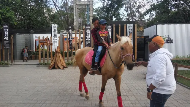 Johnsto Jogja Horse dan Resto