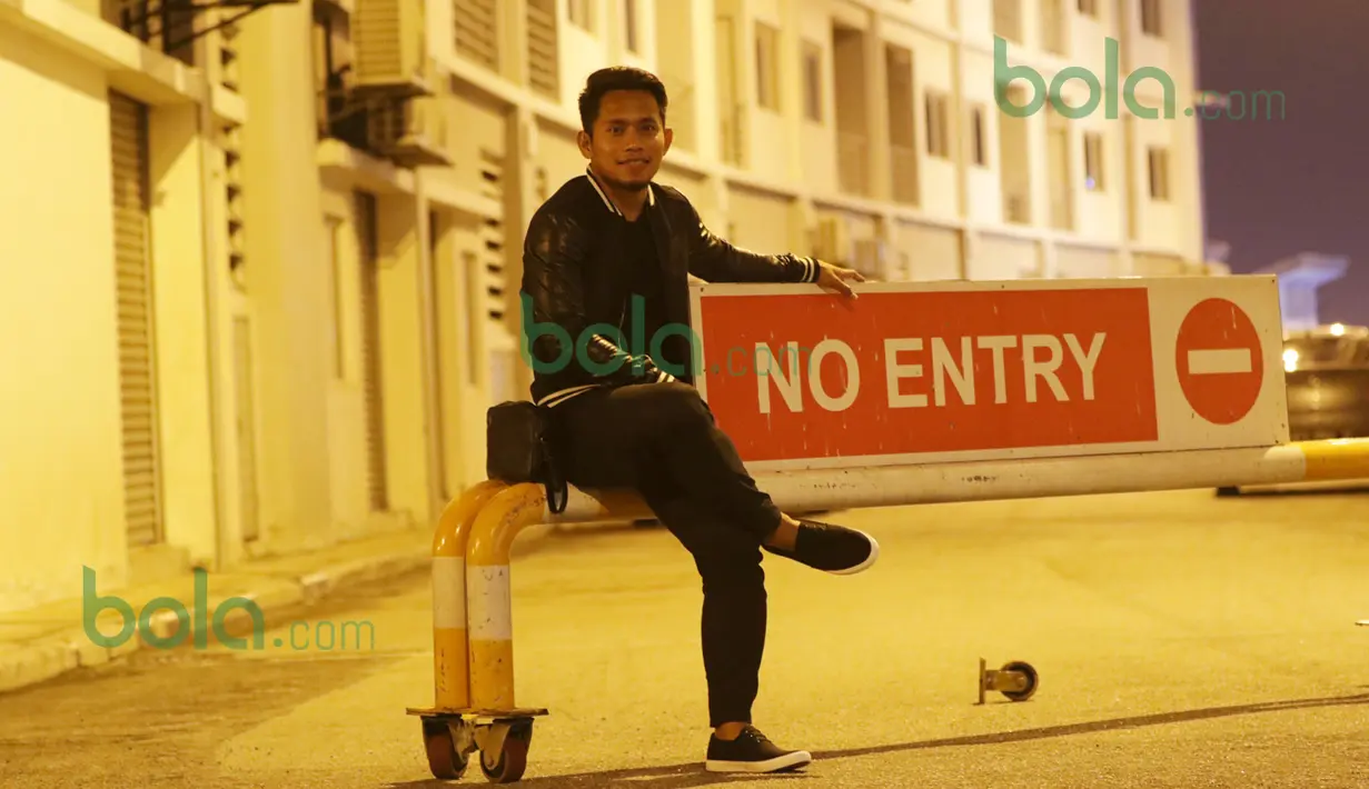 Andik Vermansah kini menjadi bintang utama di hati penggemar Selangor FA. (Bola.com/Nicklas Hanoatubun)