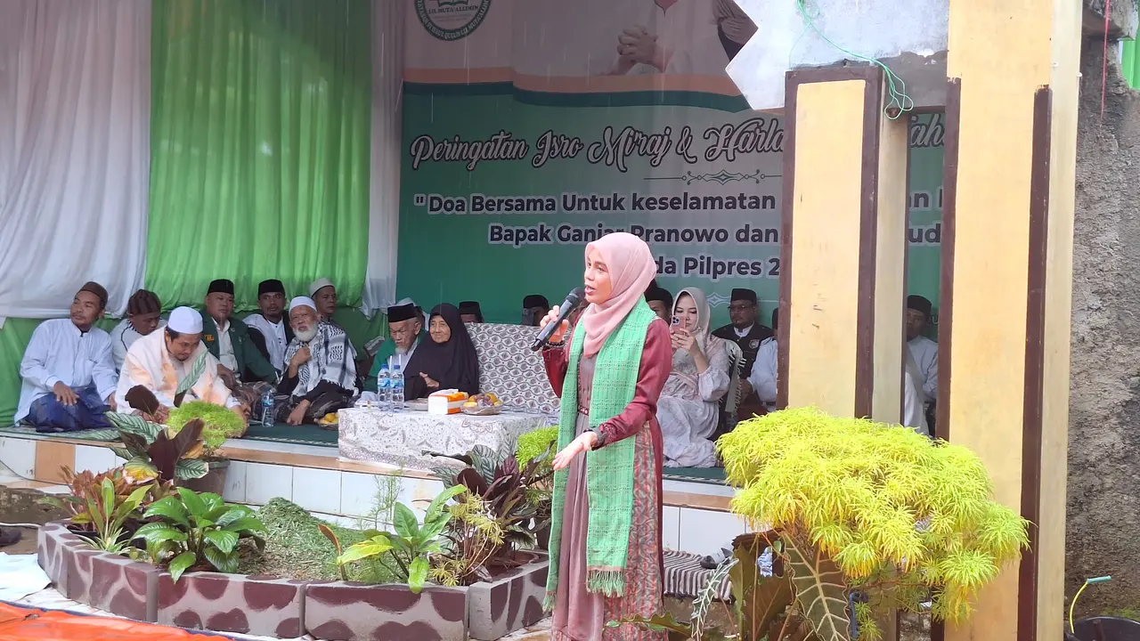 Istri Capres nomor urut 3 Ganjar Pranowo, Siti Atikoh Supriyanti