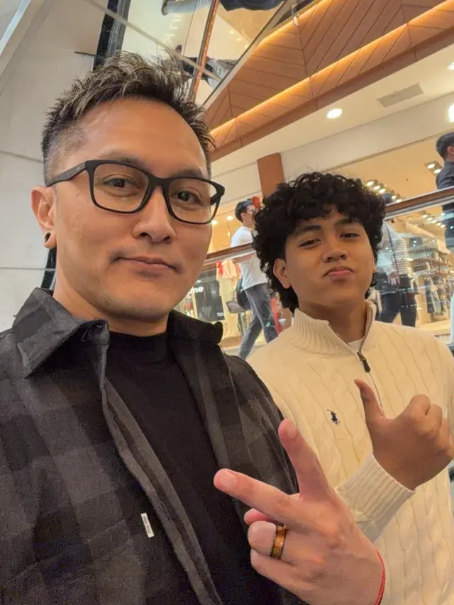 Demian dan Kiandra