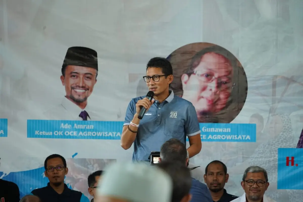 Cawapres nomor urut 02, Sandiaga Uno Saat Berdialog dengan Peserta Pelatihan OK OCE di GOR Panjalu, Cikijing. (Foto: Merdeka.com)