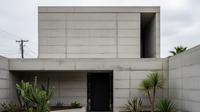 Halaman Rumah Cor