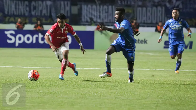 20160716-Babak Pertama, Persib Bandung Vs Persija Jakarta Masih 0-0-Bandung