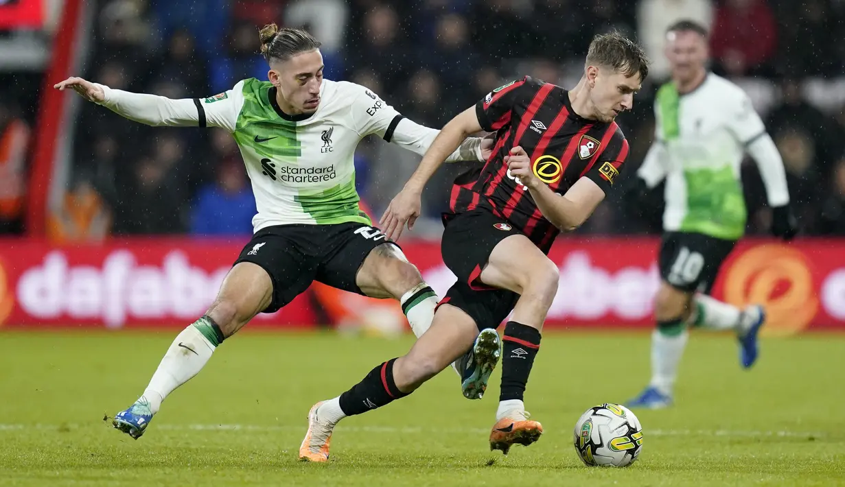 Liverpool mengalahkan tuan rumah Bournemouth dengan skor 2-1. (Andrew Matthews/PA via AP)