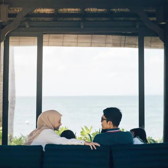 6 Pemotretan Keluarga Natasha Rizky dan Desta saat Liburan di Bali, Penuh Kehangatan