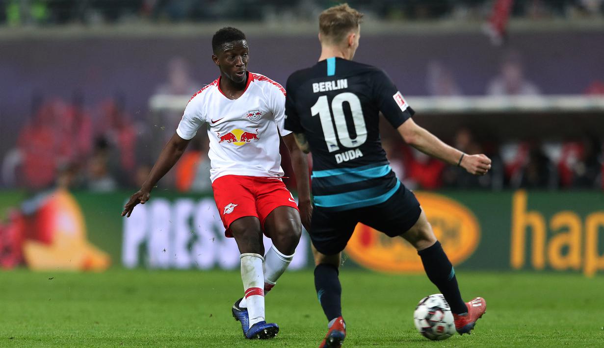 Duda merupakan pesepakbola asal Slovakia yang bermain untuk klub FC Koln. Sejak bergabung bulan September tahun lalu, dirinya sudah bermain sebanyak 20 kali dengan menyumbang 2 gol dan 4 assist. (Foto: AFP/Ronny Hartmann)