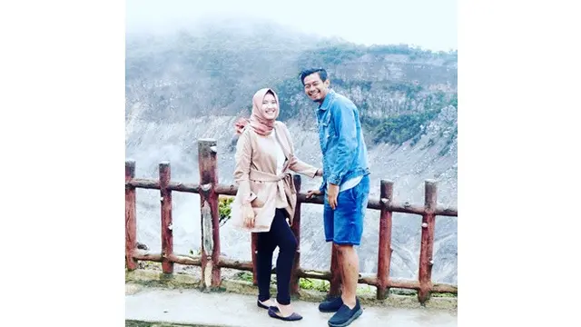 5 Potret Mesra Satria Tama Bareng Pacar, Sebentar Lagi Menikah