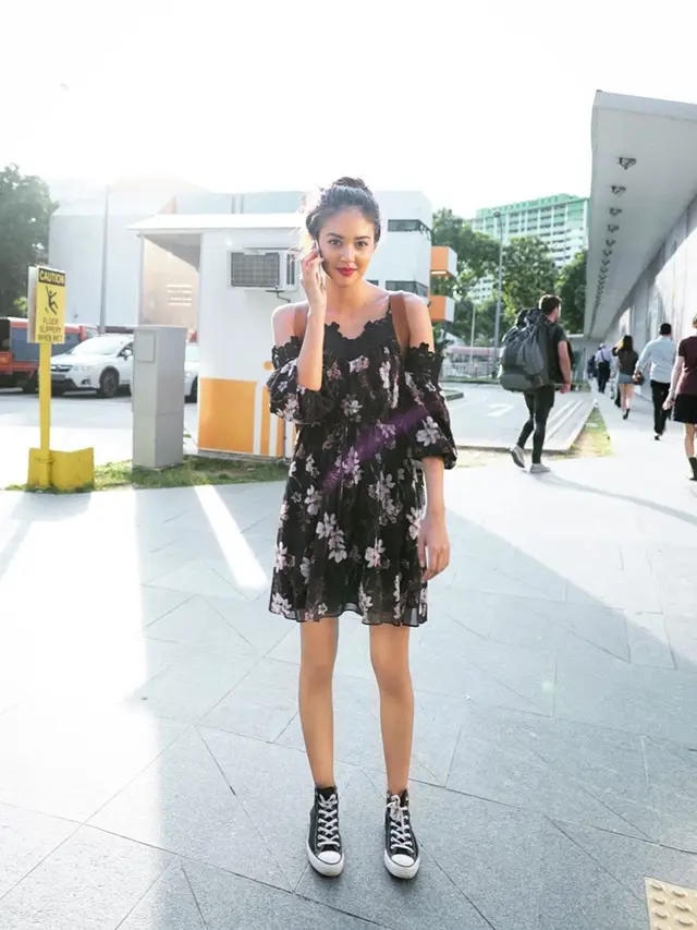 FOTO: Gaya Aurelie Moeremans dengan Simple Dress, Tetap Menawan