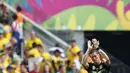 Selebrasi pemain depan Spanyol, Fernando Torres, usai menjebol gawang Australia di laga penyisihan Piala Dunia 2014 Grup B di Stadion Baixada, Curitiba, Brasil, (23/6/2014). (REUTERS/Darren Staples)