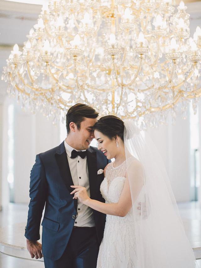 7 Potret Rendy Kjaernett dan Lady Nayoan Jalani Prewedding Impian, Curi Perhatian