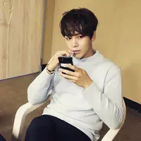 Pada bulan Juli ini, banyak sekali selebriti Korea Selatan yang memutuskan untuk menjalankan tugas wajib militer. Salah satunya adalah aktor sekaligus penyanyi, Jang Geun Suk. (Foto: instagram.com/_asia_prince_jks)