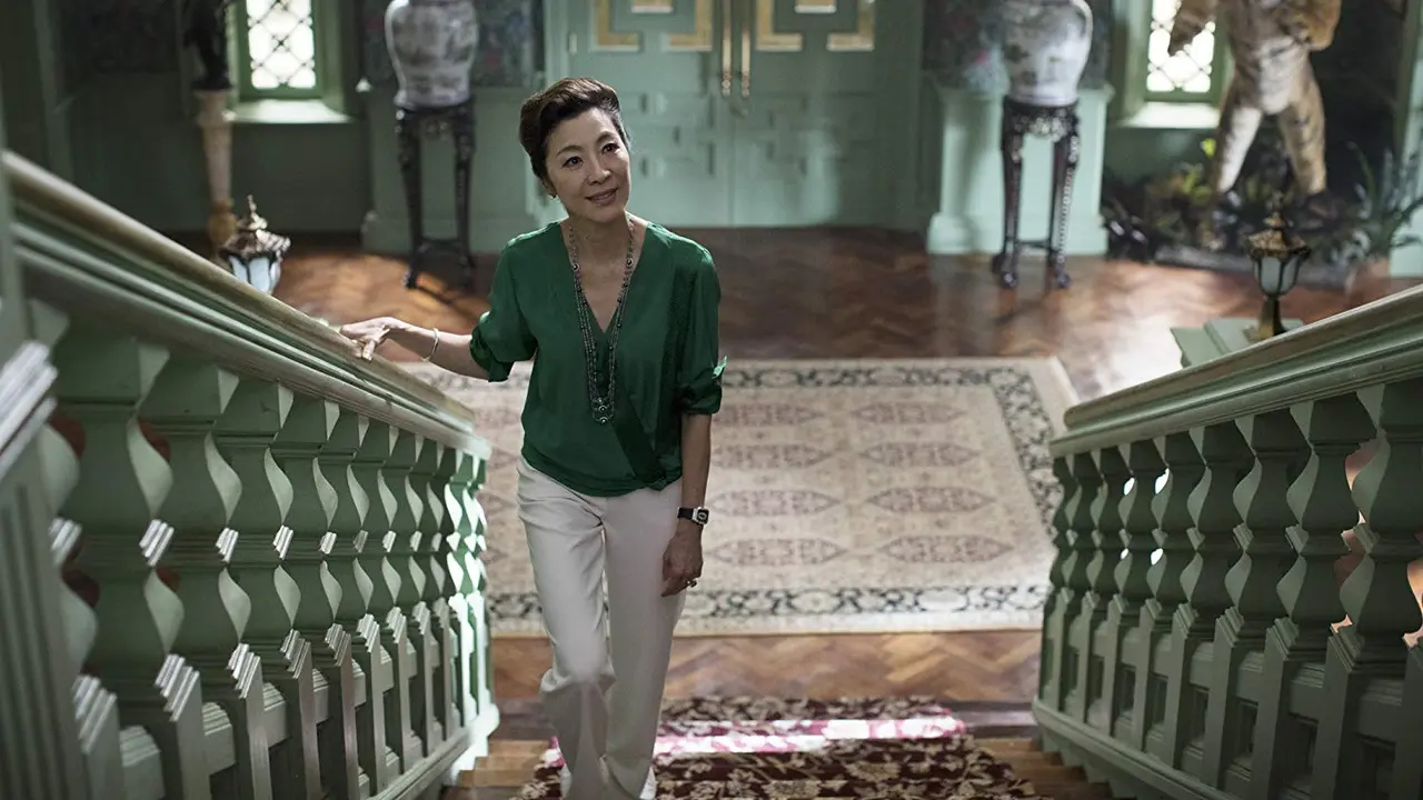 Michelle Yeoh dalam Crazy Rich Asians (Sanja Bucko/Warner Bros)