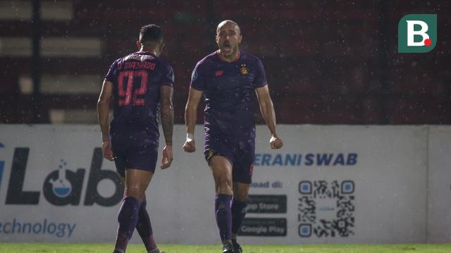 Persik Kediri vs Arema FC