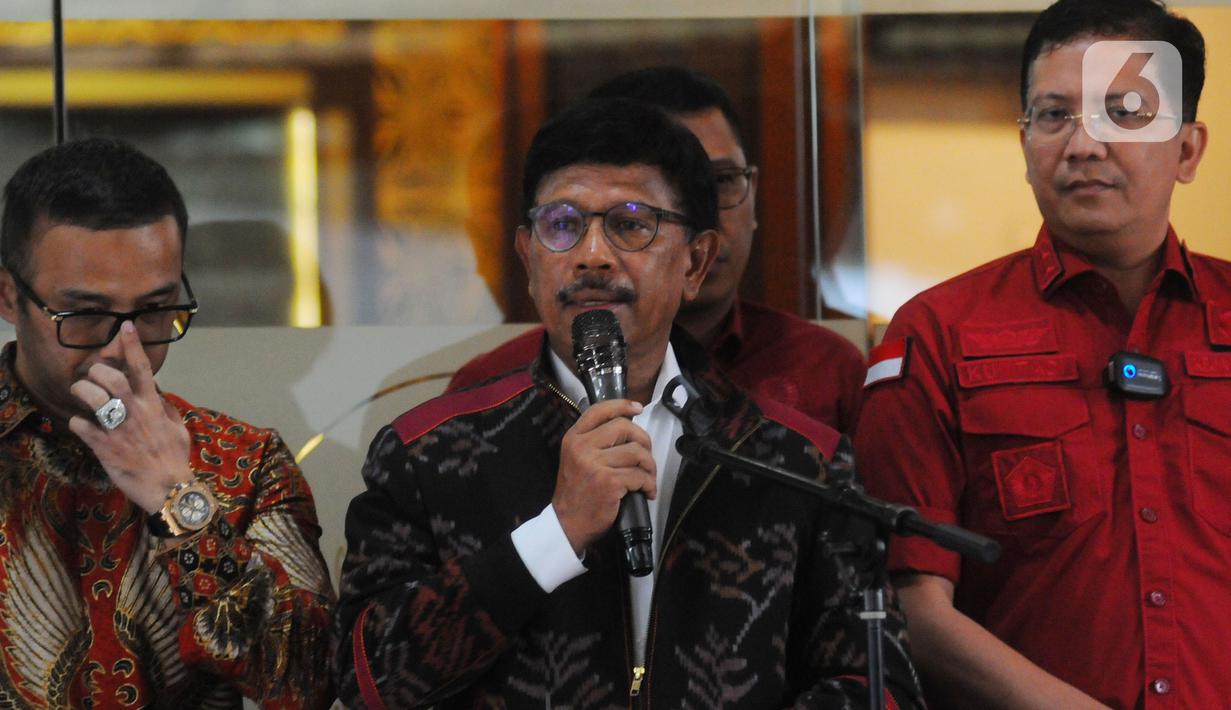 Johnny G Plate mengatakan dirinya menghormati proses hukum yang dilakukan Kejagung. (merdeka.com/Imam Buhori)