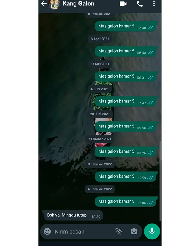 6 Chat Lucu Pembeli Pesan Air Galon Ini Isinya Sama Semua, Bikin Ketawa