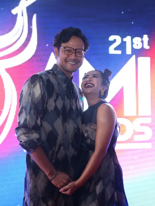 Widi Mulia dan Dwi Sasono