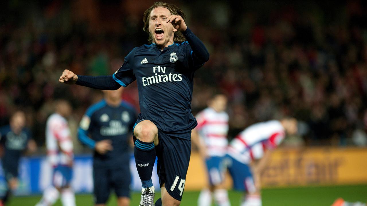 Modric Dinilai Cocok Gabung Barcelona