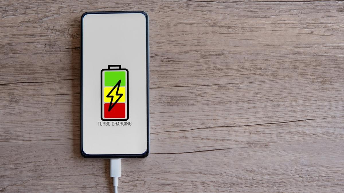 Mengapa Baterai HP Cepat Habis Saat Cuaca Dingin? Ternyata Ada Fakta yang Jarang Diketahui