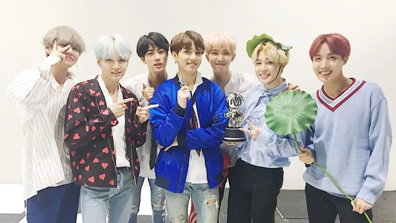 [Bintang] Kabar Bahagia, BTS Akan Comeback dengan Album Love Yourself: Tear