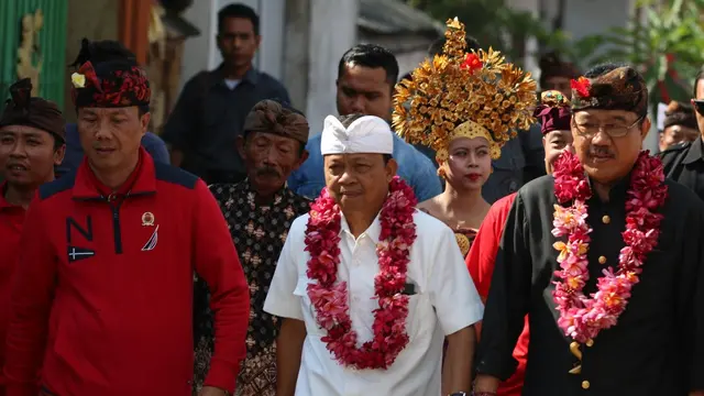 Tingkatkan Pendapatan Petani, Koster Gagas Festival Buah