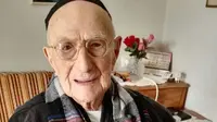 Yisrael Kristal, pria tertua di dunia. (AFP)