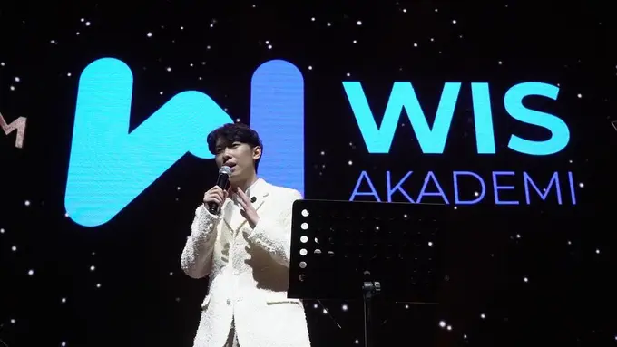 Willie Salim Siap Live Perdana di Shopee Live dan Bagikan Promo Melimpah! Jualan Apa Aja Sih?