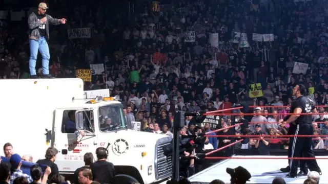 3 Mobil Milik Stone Cold Ini Pernah Gemparkan Ring WWE
