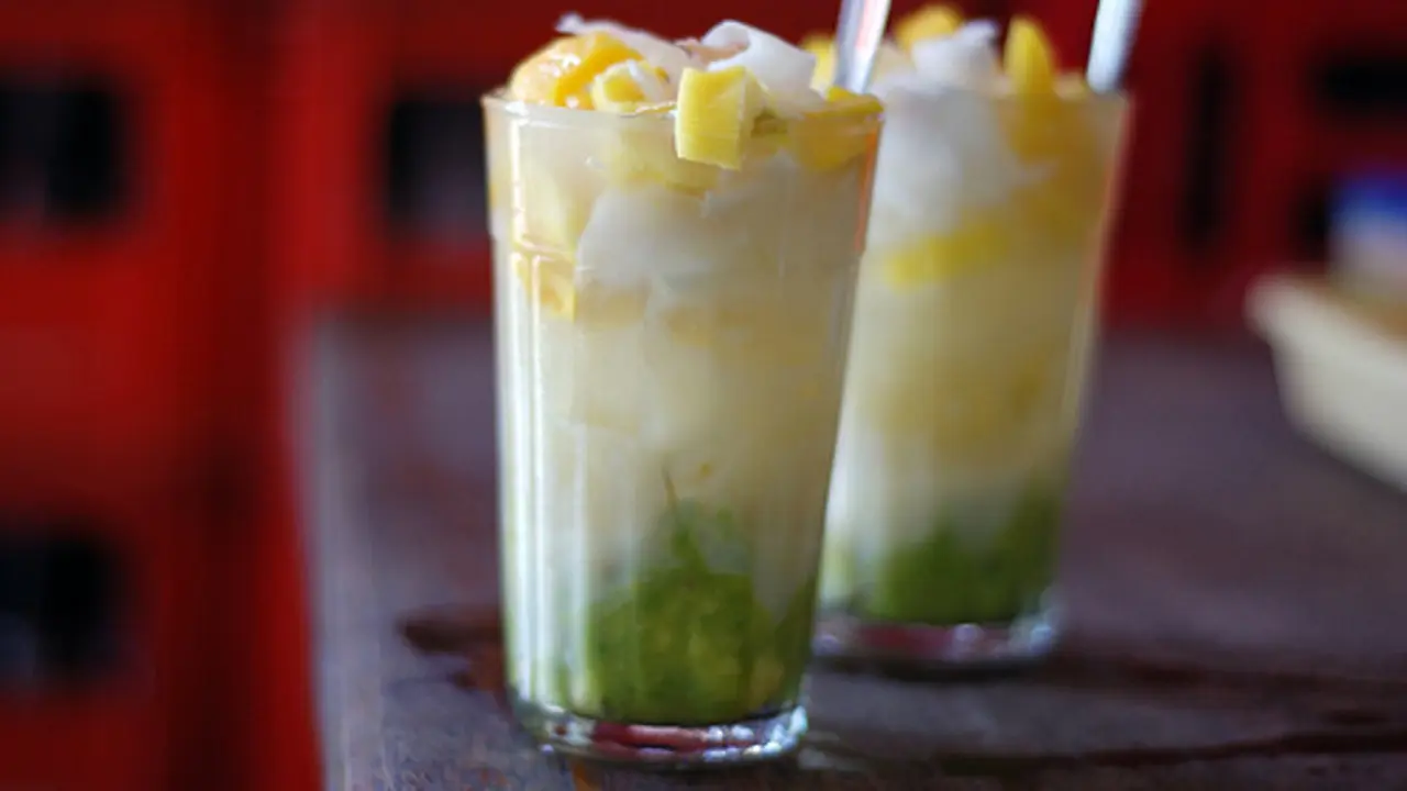 Bosan dengan Rutinitas? Yuk, Santai dan Santap 10 Hidangan Ini!