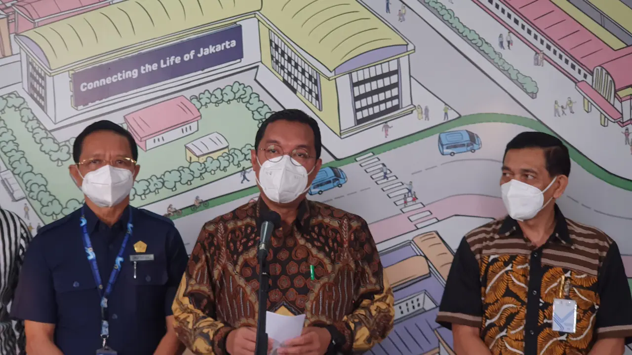 Dirut TransJakarta Muhammad Yana Aditya Saat Jumpa Pers di Gedung Tranjakarta, Cawang, Jakarta Timur