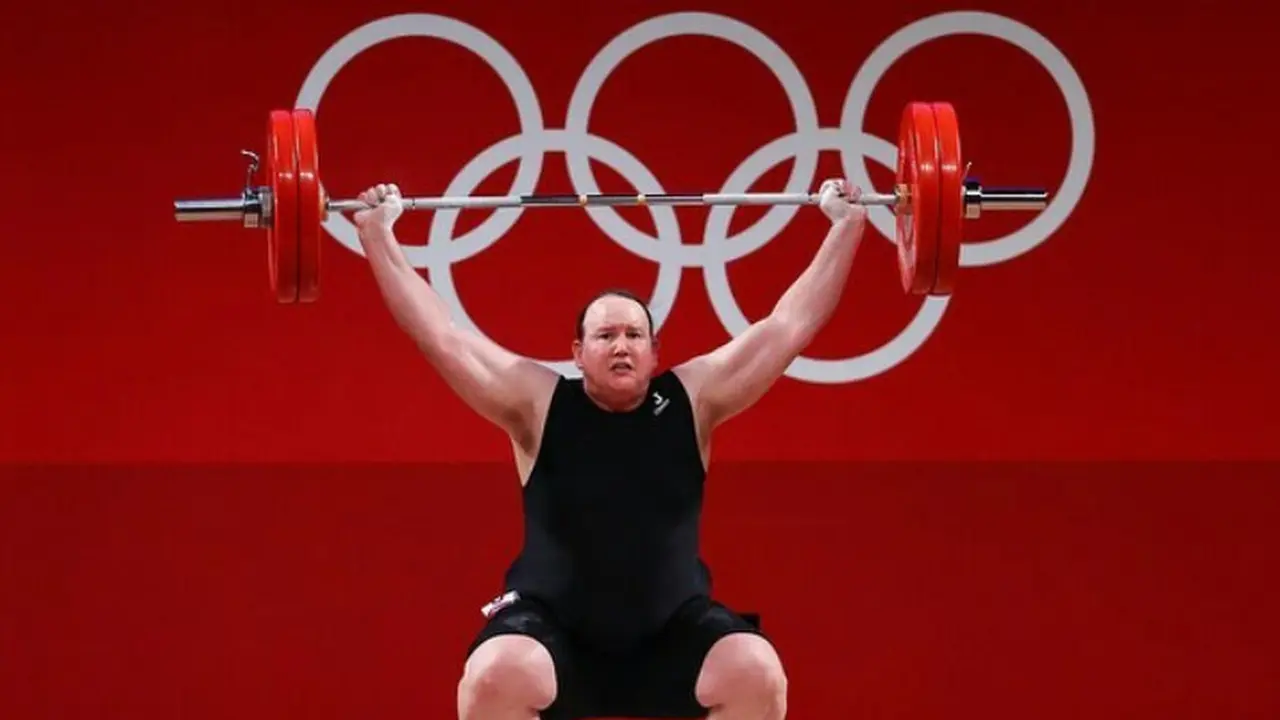 Cetak Sejarah, Laurel Hubbard Jadi Atlet Transgender Pertama di Olimpiade