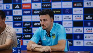 Jop van der Avert menjalani laga perdanya bersama PSIM Yogyakarta saat bersua Persik Kediri pada laga pekan ke-21 BRI Super League di Stadion Gelora Joko Samudro, Gresik, Jawa Timur, Jumat (13/2/2026) sore WIB. (dok. PSIM Yogyakarta)
