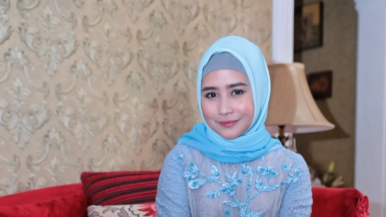[Bintang] Prilly Latuconsina