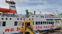 Penumpang Pelabuhan Merak menuju Bakauheni Lampung (Dok PT ASDP Indonesia Ferry)