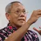 Mantan Direktur Penyakit Menular WHO South-East Asia Regional Office (SEARO), Profesor Tjandra Yoga Aditama saat wawancara khusus dengan Liputan6.com di Jakarta, Rabu (8/1/2025). (Liputan6.com/Angga Yuniar)