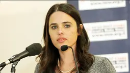 Ayelet Shaked adalah seorang anggota palermen Israel dari Partai Ultra Nasionalis Rumah Yahudi (twitter.com)