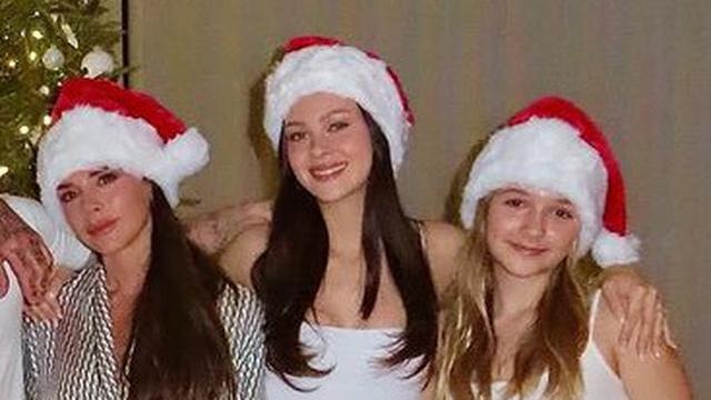 Penampilan Sederhana Keluarga Beckham saat Rayakan Natal 2023