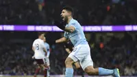 Gelandang Manchester City, Ilkay Gundogan, mengatakan kontak mata menjadi kunci gol pertama Sergio Aguero ke gawang Burnley pada Piala FA. (AFP/Oli Scarff)