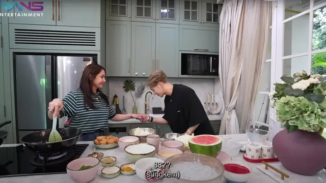 Momen Kocak Jackson Wang Kaget saat Tahu Tahun Lahir Nagita (credit: YouTube/Rans Entertainment)